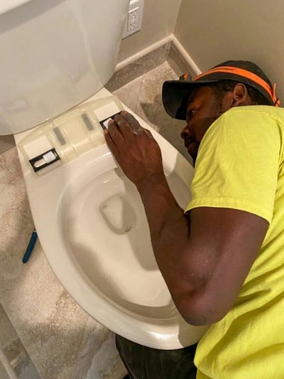 Rest Room Cleaning