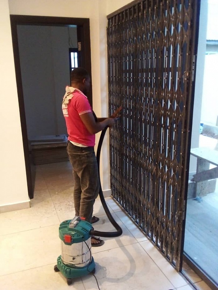 Burglar Proof dust blowing @ a construction site