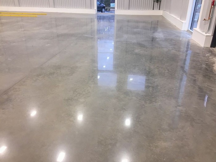 Floor Cleaned and Polished